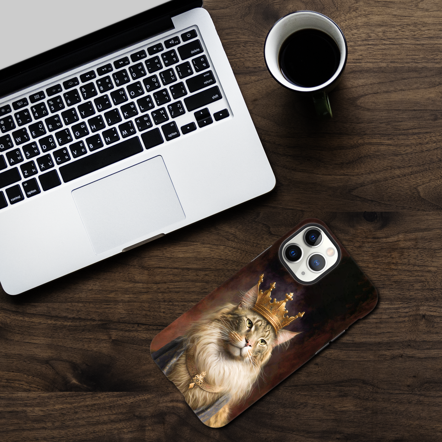 Renaissance painting of a Maine Coon with a king's crown - Phone case sturdy